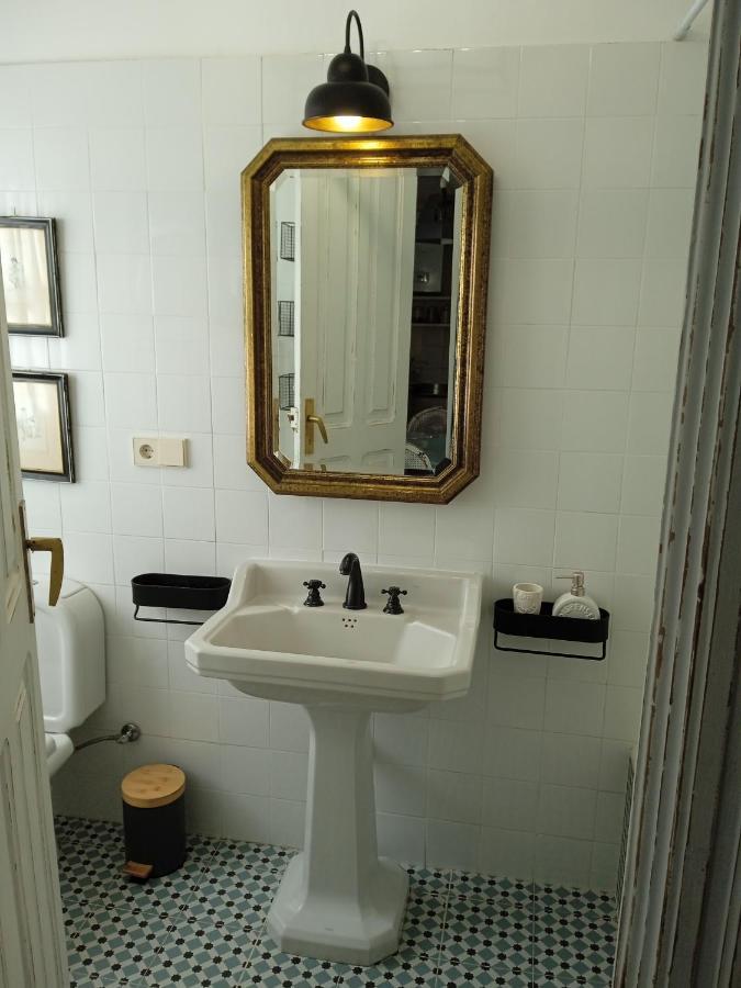 Piso Iwvaxi, Gallery House. Ourense.
