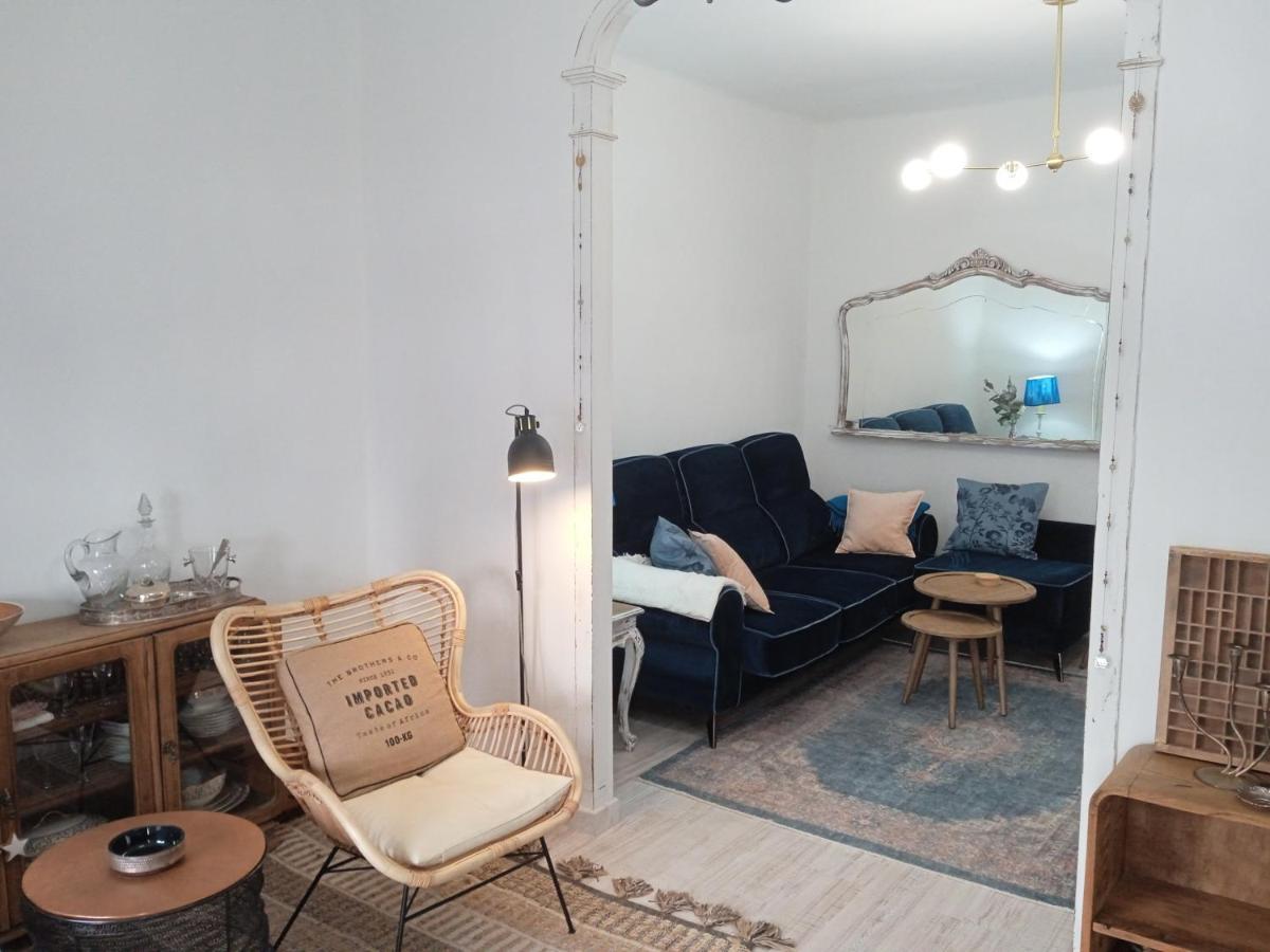 Piso Iwvaxi, Gallery House. Ourense. *