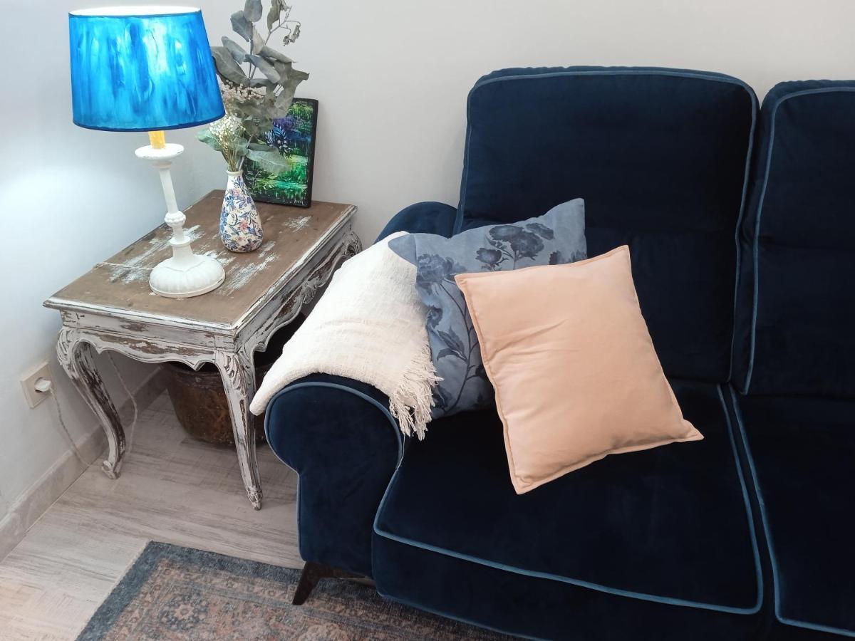 Piso Iwvaxi, Gallery House. Ourense. Apartamento Ourense