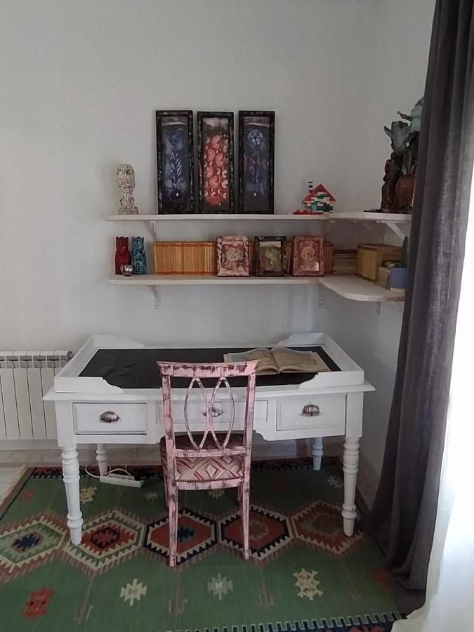 Piso Iwvaxi, Gallery House. Ourense.